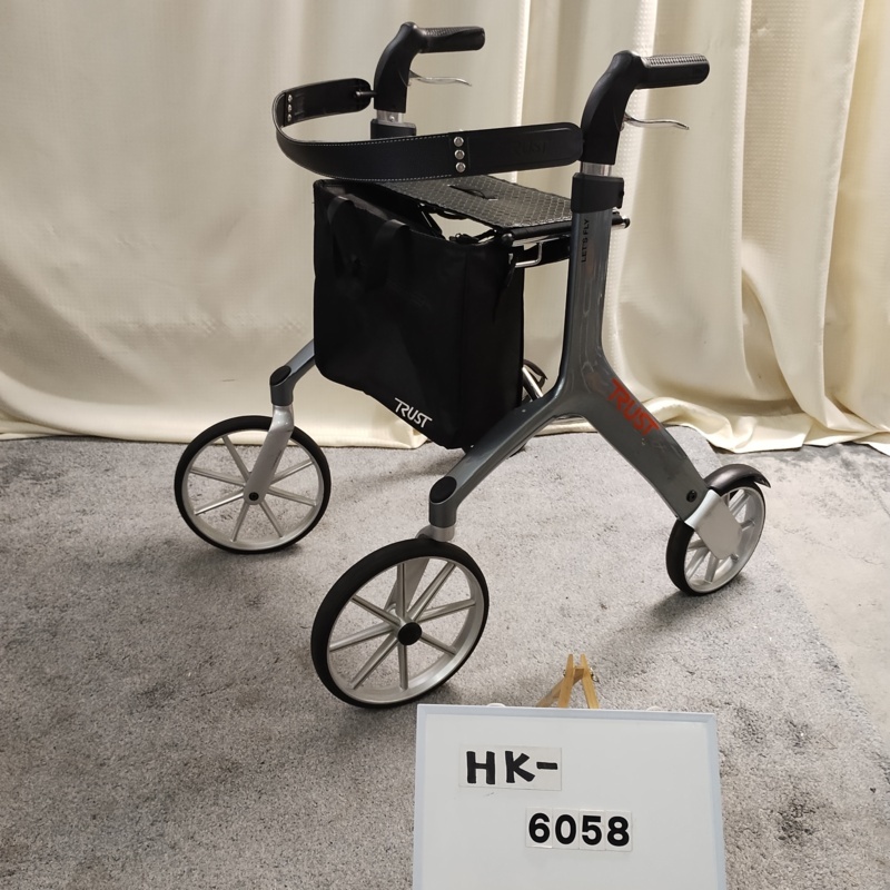 【Aランク 中古 歩行器】竹虎ヒューマンケア レッツフライ (HK-6058)