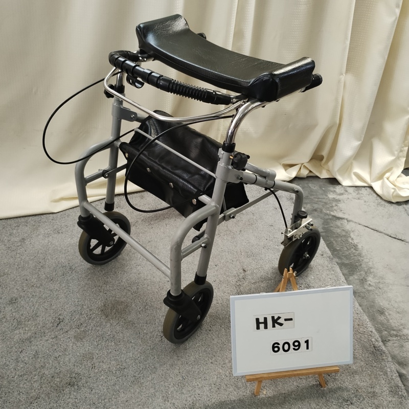 【Aランク 中古 歩行器】ウェルパートナーズ ラビットWA-1 (HK-6091)