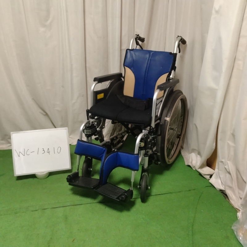 【Bランク 中古 車椅子】ミキ 自走式車椅子 SKT-400B (WC-13410)