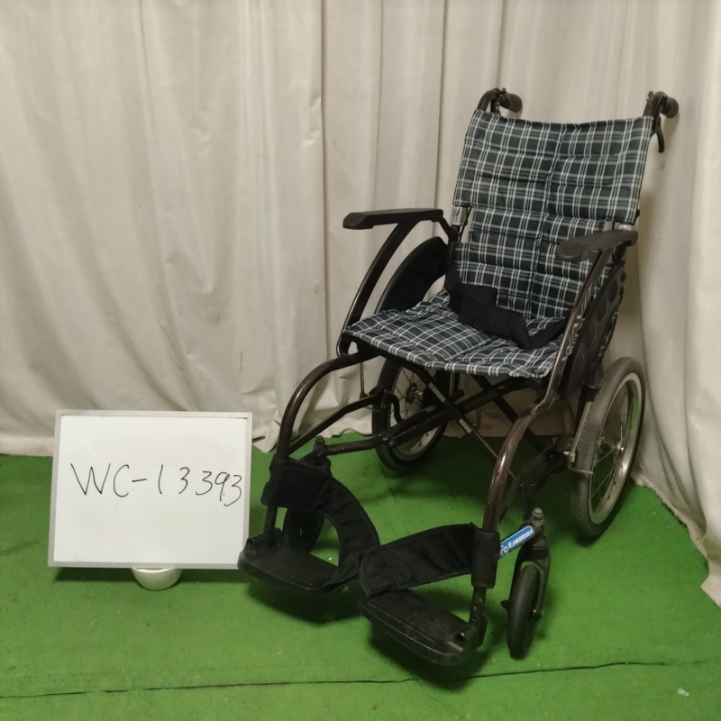 【Bランク 中古 車椅子】カワムラサイクル 介助式車椅子 ウェイビッ