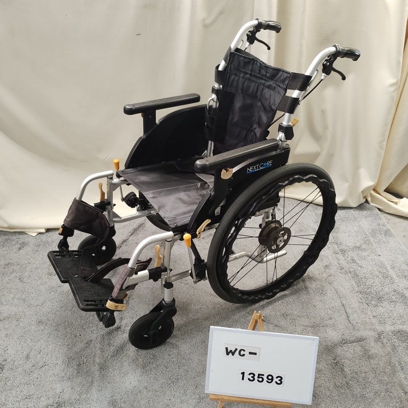 【Bランク 中古 車椅子】松永製作所 自走式車椅子 ネクストコア・ア
