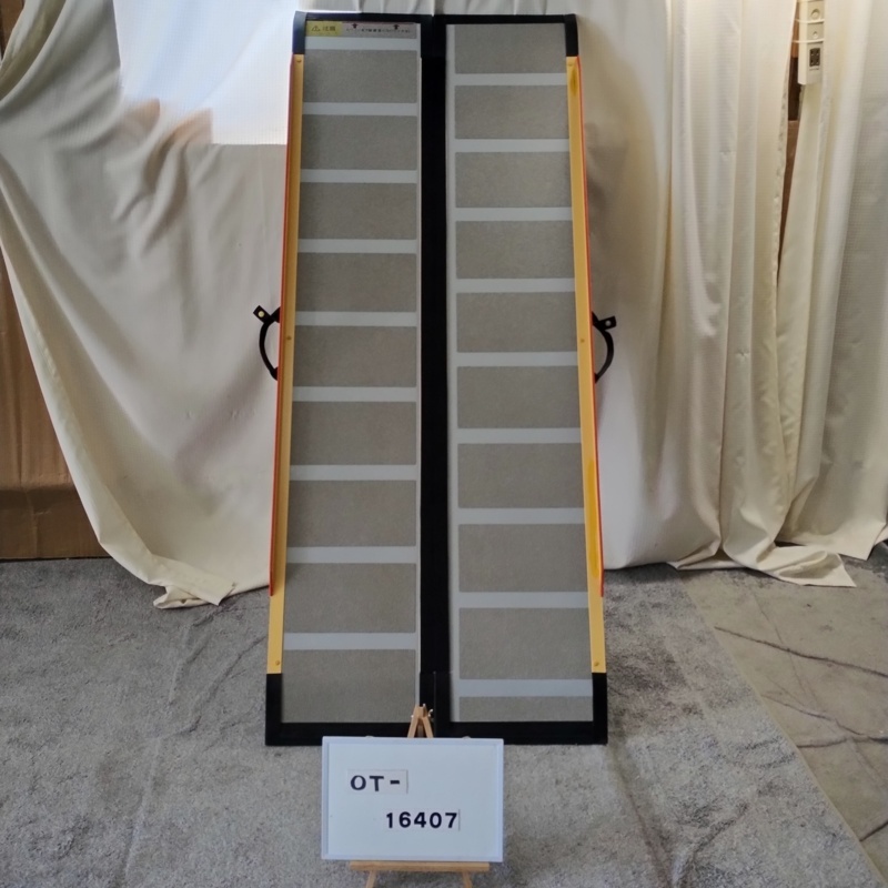 【Aランク 中古 スロープ】ケアメディックス ケアスロープ CS-175 (O