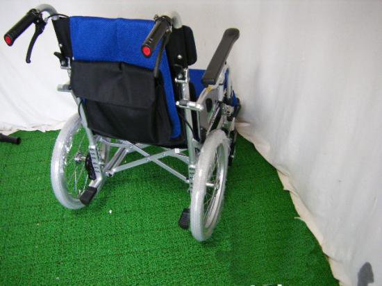 車椅子「介助式車椅子」（カワムラサイクル／KZ16-40-SSL／介助式／多