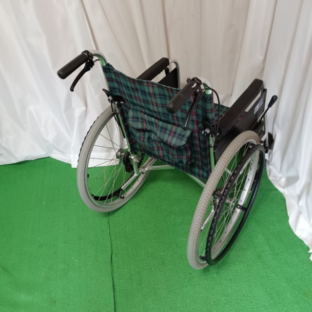 【中古 車椅子 Bランク】ミキ 自走式車椅子 MP-43JD (WC-10549)