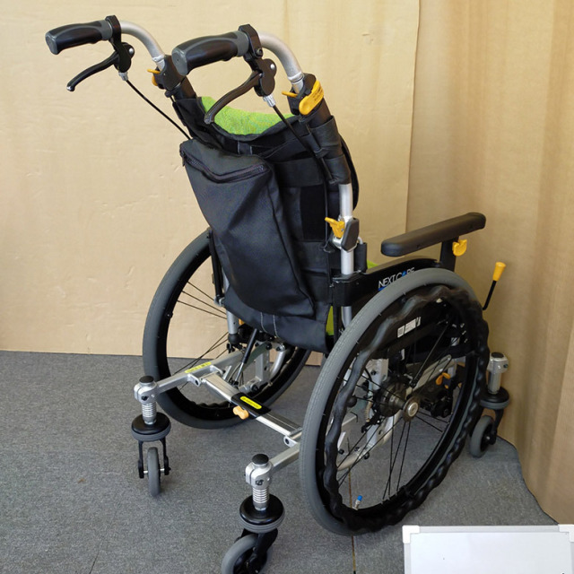 【中古 車椅子 Aランク】松永製作所 自走式車椅子 ネクストコア・く