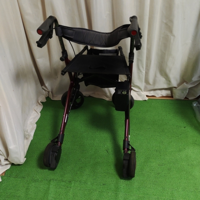【Bランク 中古 歩行器】 RT.ワークス ロボットアシストウォーカー R