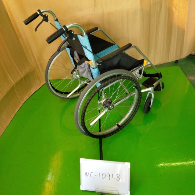 【Bランク 中古 車椅子】松永製作所 自走式車椅子 USL-1B (WC-10948)