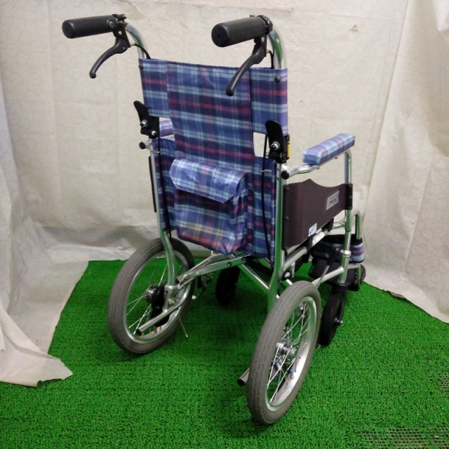 【Bランク 中古 車椅子】ミキ 介助式車椅子 Skit（スキット） SKT-1 