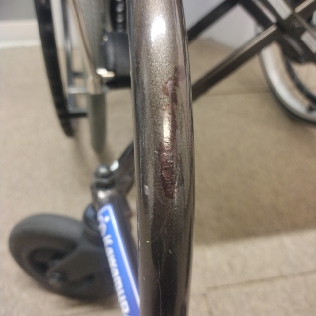 【Bランク 中古 車椅子】カワムラサイクル 自走式車椅子 ウェイビッ