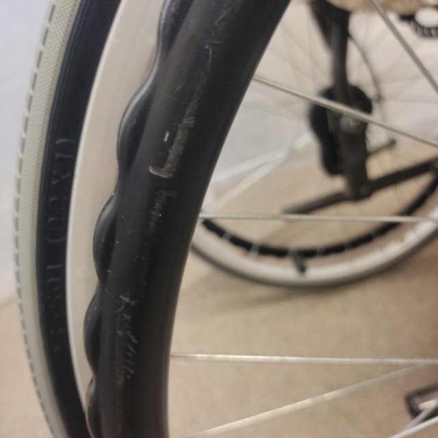 【Bランク 中古 車椅子】カワムラサイクル 自走式車椅子 ウェイビッ