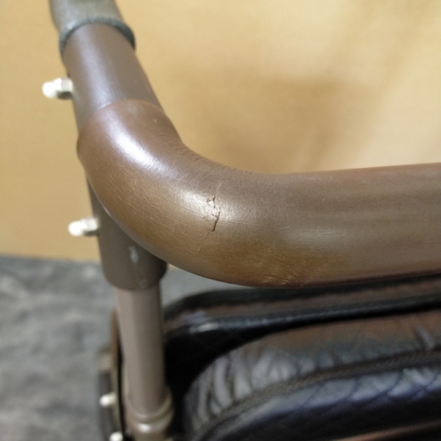 【Bランク 中古 歩行器】アイルリンク アイルウォークα (HK-NK05846