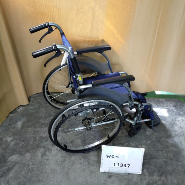 MIKI自走式車椅子 『カルッタ』CRT-3PU CRT-3｜車いすと介護用品の製造、販売 株式会社MiKi ミキ