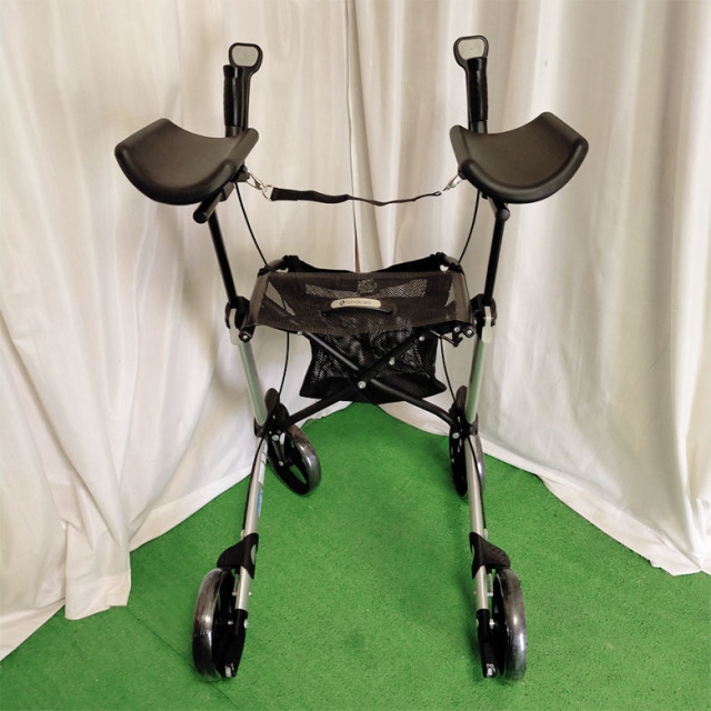 【中古 歩行器 Aランク】パラマウントベッド ハンディウォーク アー