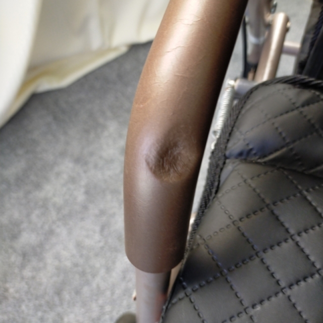 【Bランク 中古 歩行器】アイルリンク アイルウォークα (HK-4859)