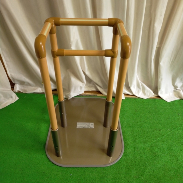 【Bランク 中古 立ち上がり手すり】矢崎化工 たちあっぷ CKA-03 (OT-