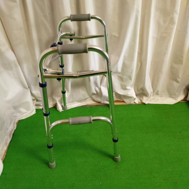 【Aランク 中古 歩行器】イーストアイ セーフティーアームウォーカー