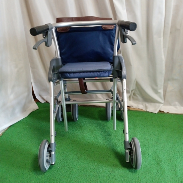 【Bランク 中古 歩行器】幸和製作所 テイコブリトルスリム WAW04 (HK