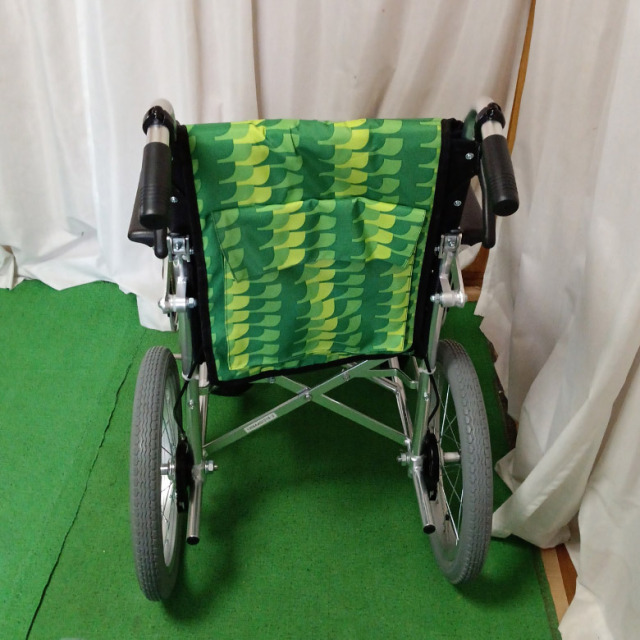 【中古 車椅子 Aランク】日進医療器 介助式車椅子 NAH-446T (WCNS121
