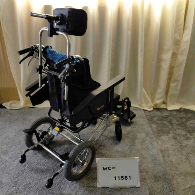 【Bランク 中古 車椅子】 日進医療器 介助式 車椅子  ウルトラシリー