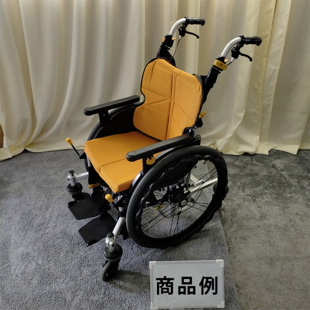 六輪車いす NEXT-71B ネクストコア-くるり 自走用 松永製作所
