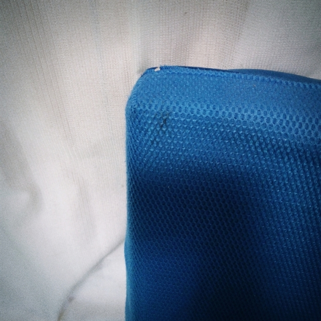 【Bランク 中古  車椅子クッション】グローバル産業 ブレイラハイブ