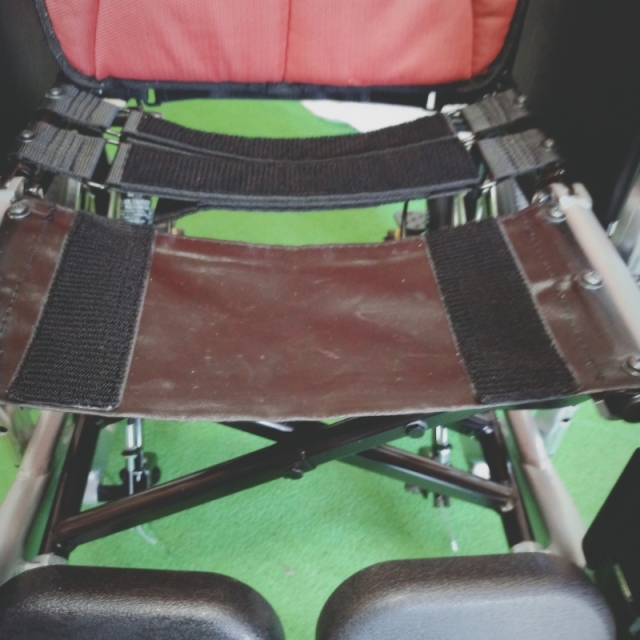 【Bランク 中古 リクライニング車椅子】松永製作所 リクライニング車