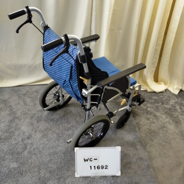 Bランク 中古 車椅子】日進医療器 自走式車椅子 NA-U2W (WC-11692)