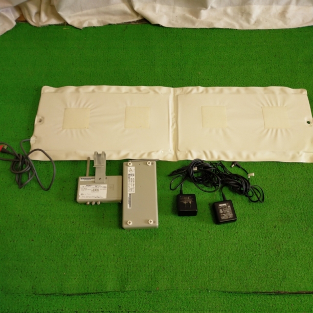 【Bランク 中古 徘徊感知器】テクノスジャパン 家族コール HK-2B (OT