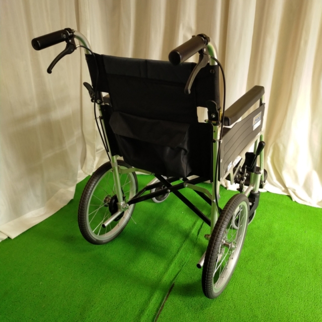 【Bランク 中古 車椅子】ミキ 介助式車椅子 USG-2 (WC-11828)