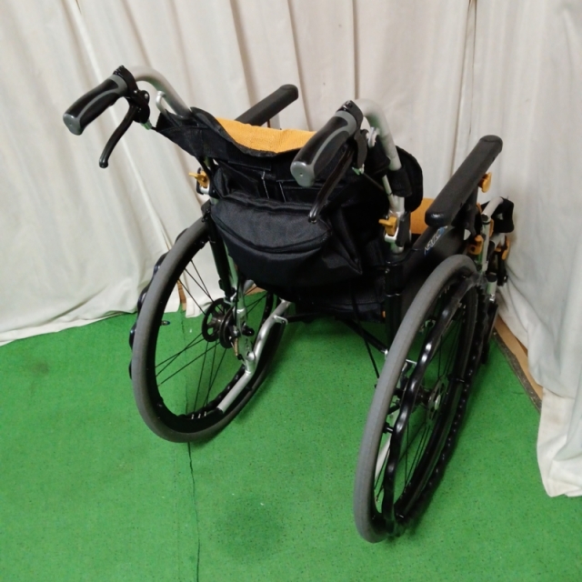 【Bランク 中古 車椅子】松永製作所 自走式車椅子 ネクストコア・ア