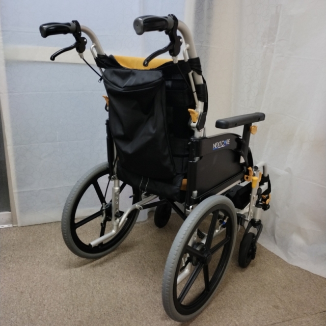 【Bランク 中古 車椅子】松永製作所 介助式車椅子 ネクストコア・ア