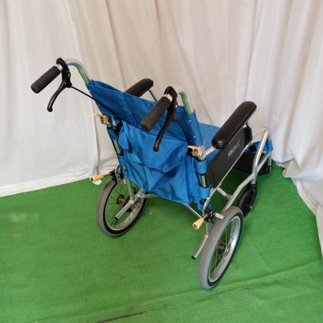 【Bランク品 中古 車椅子】日進医療器 介助式車椅子 NAH-L7α Aパッ