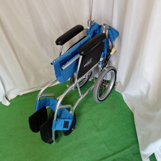 【Bランク品 中古 車椅子】日進医療器 介助式車椅子 NAH-L7α Aパッ