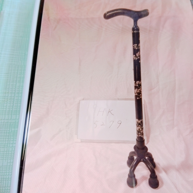 【Bランク 中古 杖】島製作所 カーボン四点可動式スモールタイプ（か