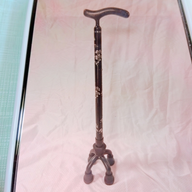 【Bランク 中古 杖】島製作所 カーボン四点可動式スモールタイプ（か