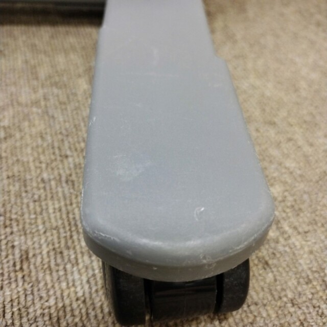 【Bランク 中古 昇降式介護テーブル】パラマウントベッド サイドテー