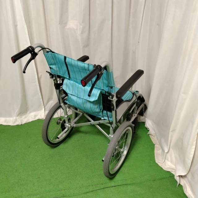 【Bランク 中古 車椅子】カワムラサイクル 介助式車椅子 AYL16-40(WC