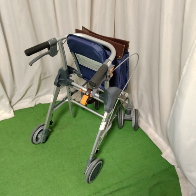 【Bランク 中古 歩行器】幸和製作所 テイコブリトルスリム WAW04(HK-