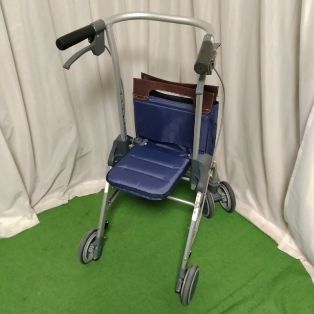 【Bランク 中古 歩行器】幸和製作所 テイコブリトルスリム WAW04(HK-