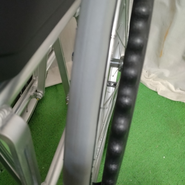 【Bランク 中古 車椅子】日進医療器 自走式車椅子 NA-L8α Aパッケー