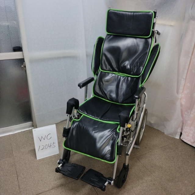 【中古 リクライニング車椅子 Bランク】ミキ ネクストローラー_SP2（