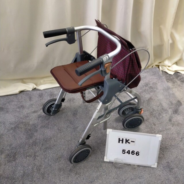 【Bランク 中古 歩行器】幸和製作所 テイコブリトルスリム WAW04(HK-