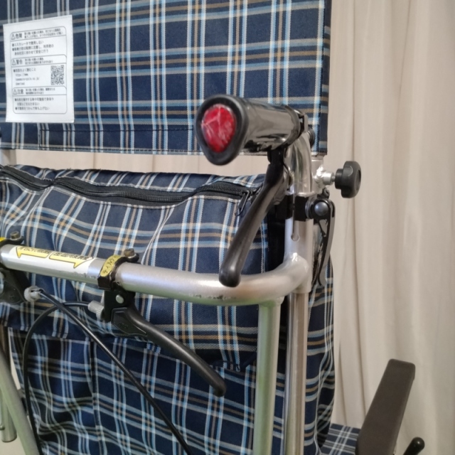 【中古 リクライニング車椅子 Bランク】カワムラサイクル リクライニ