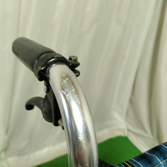 【Bランク 中古 車椅子】ミキ 介助式 車椅子 SKT-2 (WC-12547)