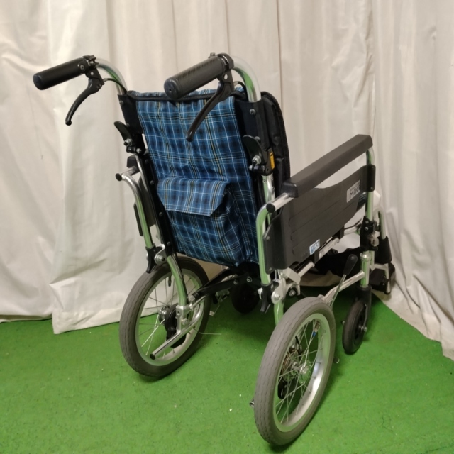【Bランク 中古 車椅子】ミキ 介助式 車椅子 SKT-2 (WC-12578)