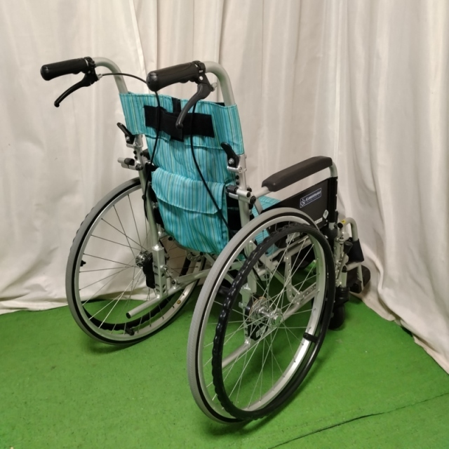 【Bランク 中古 車椅子】カワムラサイクル 自走式車椅子 KA822L-40B-