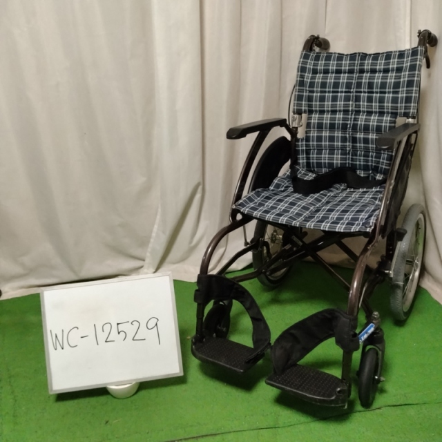 【Bランク 中古 車椅子】カワムラサイクル 介助式車椅子 ウェイビッ