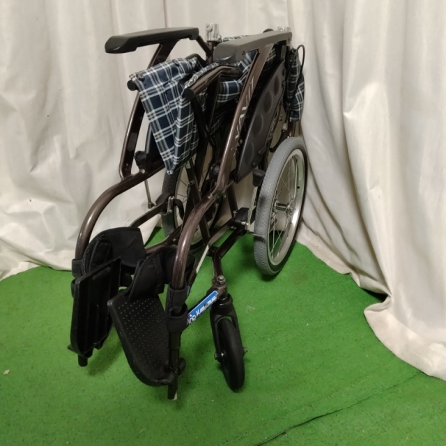 【Bランク 中古 車椅子】カワムラサイクル 介助式車椅子 ウェイビッ