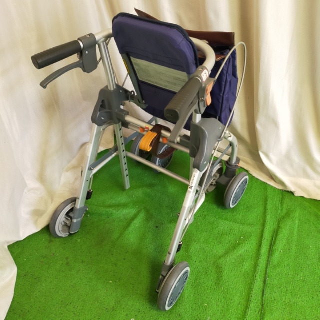 【Aランク 中古 歩行器】幸和製作所 テイコブリトルスリム WAW04 (HK