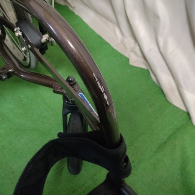 【Bランク 中古 車椅子】カワムラサイクル 自走式車椅子 ウェイビッ